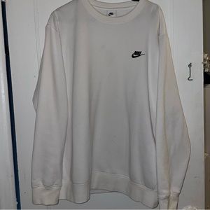 White men Nike crew neck size XL